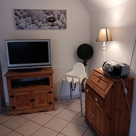 Ostsee-Ferienwohnung-Nautikuss Wangels 외부 사진